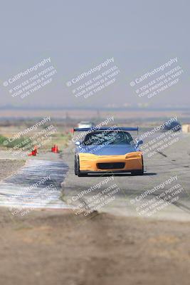 media/Sep-20-2025-Extreme Speed (Sat) [[1fcc23683c]]/Orange (Mid Intermediate)/Session 2 (Sunrise)/